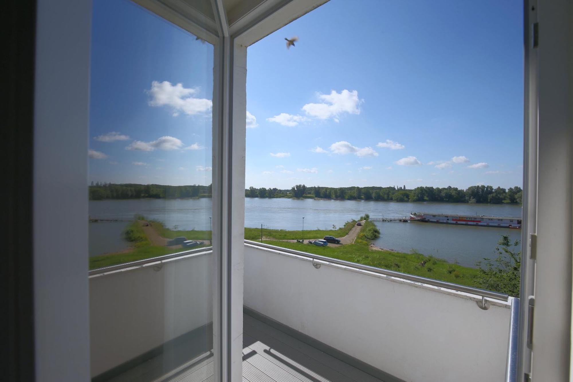 Hotel Faehrhaus Km734 Düsseldorf Quarto foto